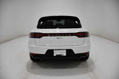 2021 Porsche Macan, $35100. Photo 4