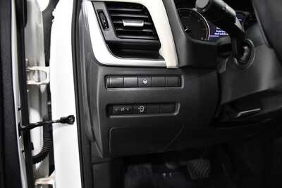 2023 Nissan Rogue, $21700. Photo 11