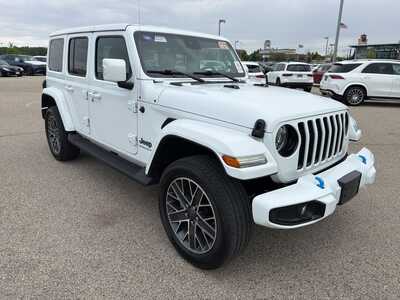 2023 Jeep Wrangler, $32000. Photo 3