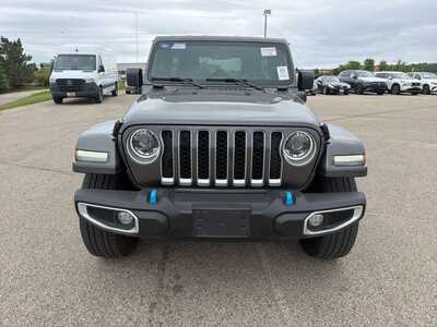2023 Jeep Wrangler, $28000. Photo 2