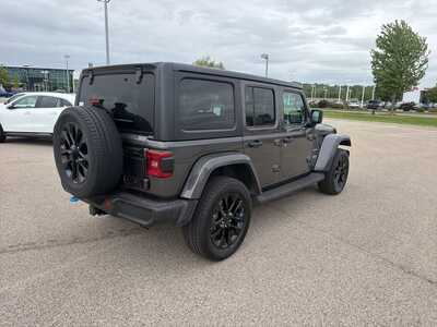 2023 Jeep Wrangler, $28000. Photo 6