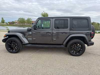 2023 Jeep Wrangler, $28000. Photo 9
