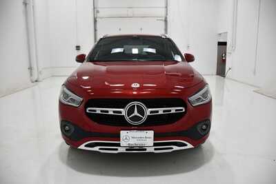 2021 Mercedes-Benz GLA-Class, $19974. Photo 2