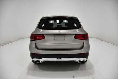 2021 Mercedes-Benz GLC-Class, $23695. Photo 4