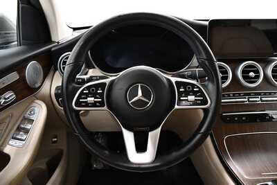 2021 Mercedes-Benz GLC-Class, $23695. Photo 9