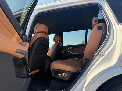 2024 BMW X7, $60875. Photo 12