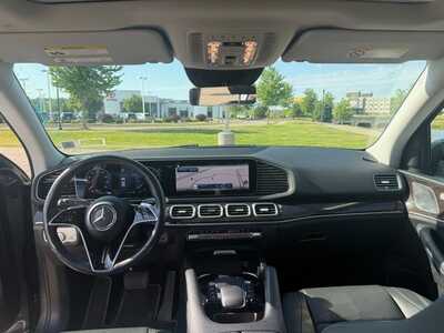 2024 Mercedes-Benz GLE-Class, $60995. Photo 8