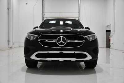 2026 Mercedes-Benz GLC-Class, $60385. Photo 2
