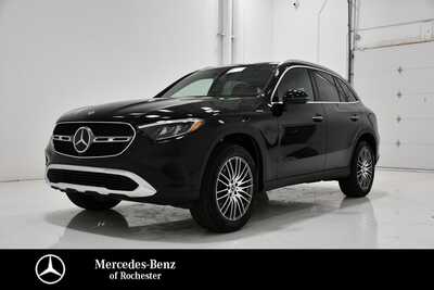 2026 Mercedes-Benz GLC-Class, $60385. Photo 1