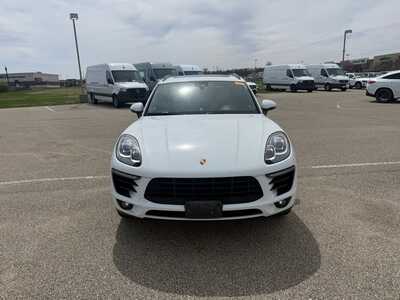 2018 Porsche Macan, $24495. Photo 7