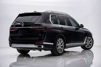 2024 BMW X7, $52495. Photo 11