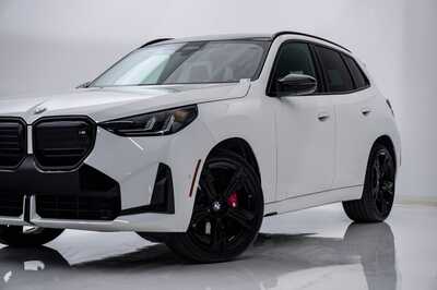 2025 BMW X3, $56979. Photo 2