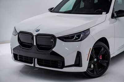 2025 BMW X3, $56979. Photo 4