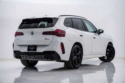 2025 BMW X3, $56979. Photo 9