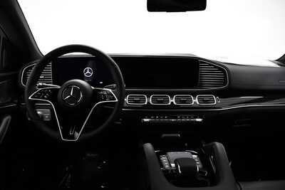 2026 Mercedes-Benz GLE-Class, $95710. Photo 7