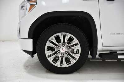 2021 GMC 1500 Crew Cab, $33095. Photo 7