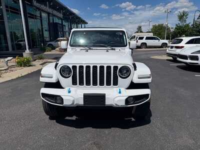 2023 Jeep Wrangler, $33725. Photo 2