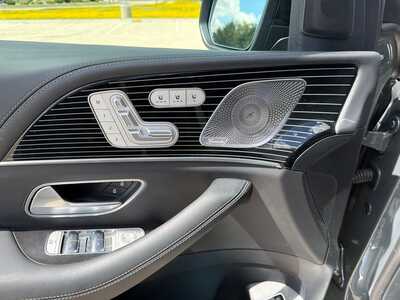 2026 Mercedes-Benz GLS-Class, $149600. Photo 9