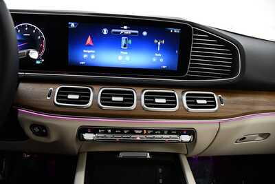 2026 Mercedes-Benz GLE-Class, $75680. Photo 11