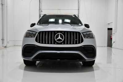 2026 Mercedes-Benz GLE-Class, $141800. Photo 2