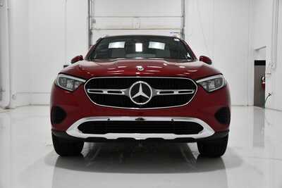 2026 Mercedes-Benz GLC-Class, $63865. Photo 2