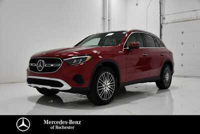 2026 Mercedes-Benz GLC-Class, $63865. Photo 1