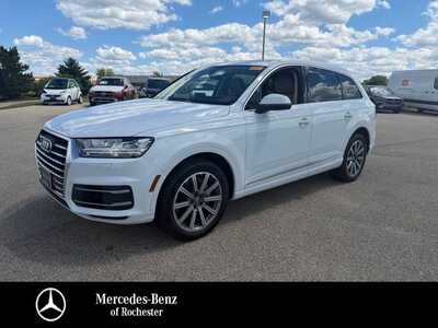 2018 Audi Q7, $16600. Photo 1