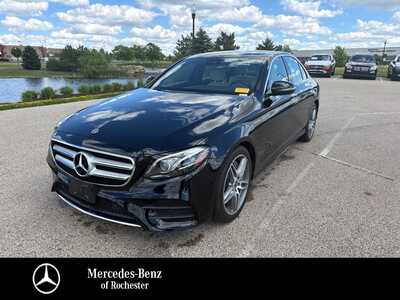 2018 Mercedes-Benz E-Class, $21100. Photo 1
