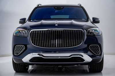 2026 Mercedes-Benz GLS-Class, $164600. Photo 7