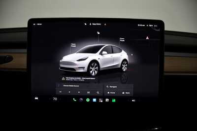 2023 Tesla Model Y, $33100. Photo 11