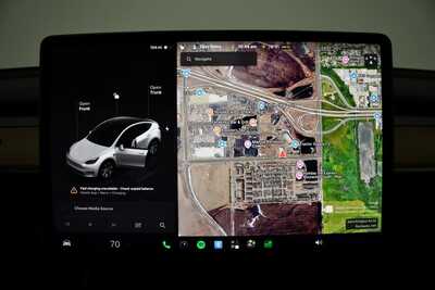2023 Tesla Model Y, $33100. Photo 12
