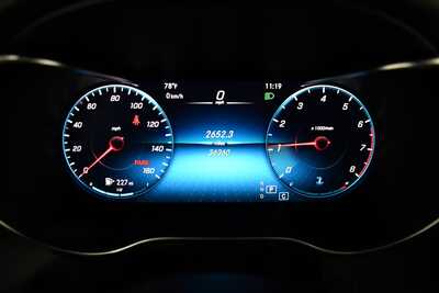 2021 Mercedes-Benz GLC-Class, $27338. Photo 12