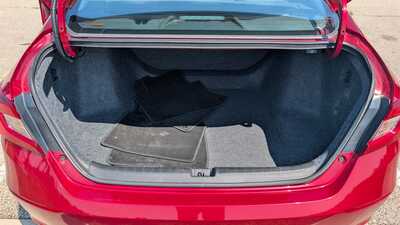 2022 Honda Accord, $20600. Photo 8