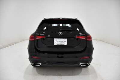 2026 Mercedes-Benz GLC-Class, $51595. Photo 4