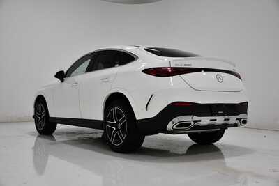 2026 Mercedes-Benz GLC-Class, $71795. Photo 3