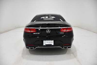 2017 Mercedes-Benz S-Class, $57595. Photo 4
