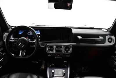 2025 Mercedes-Benz G-Class, $146600. Photo 8