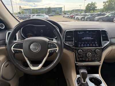 2020 Jeep Grand Cherokee, $27600. Photo 12