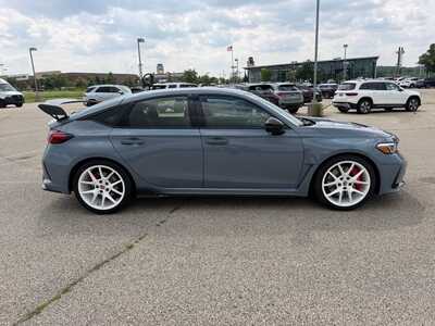 2025 Honda Civic, $49600. Photo 4