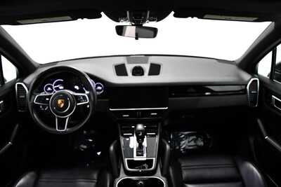 2020 Porsche Cayenne, $38600. Photo 8
