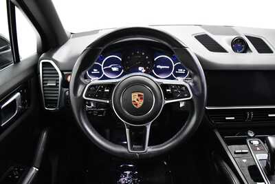 2020 Porsche Cayenne, $38600. Photo 9