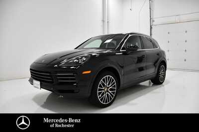 2020 Porsche Cayenne, $38600. Photo 1