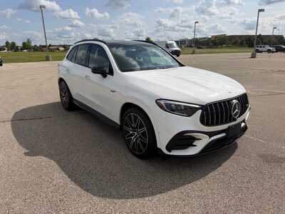2025 Mercedes-Benz GLC, $50600. Photo 3