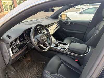 2019 Audi Q8, $31095. Photo 4