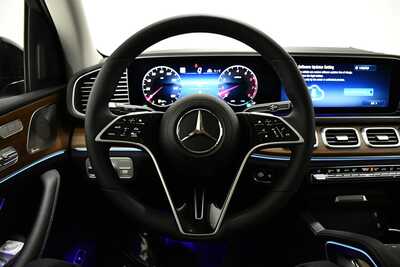 2026 Mercedes-Benz GLE-Class, $80830. Photo 8