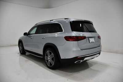 2024 Mercedes-Benz GLS-Class, $60096. Photo 3