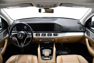 2024 Mercedes-Benz GLS-Class, $60096. Photo 8