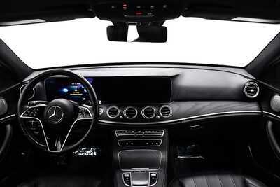 2023 Mercedes-Benz E-Class, $38000. Photo 8