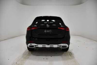 2026 Mercedes-Benz GLC-Class, $50095. Photo 4