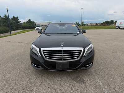 2017 Mercedes-Benz S-Class, $29095. Photo 2